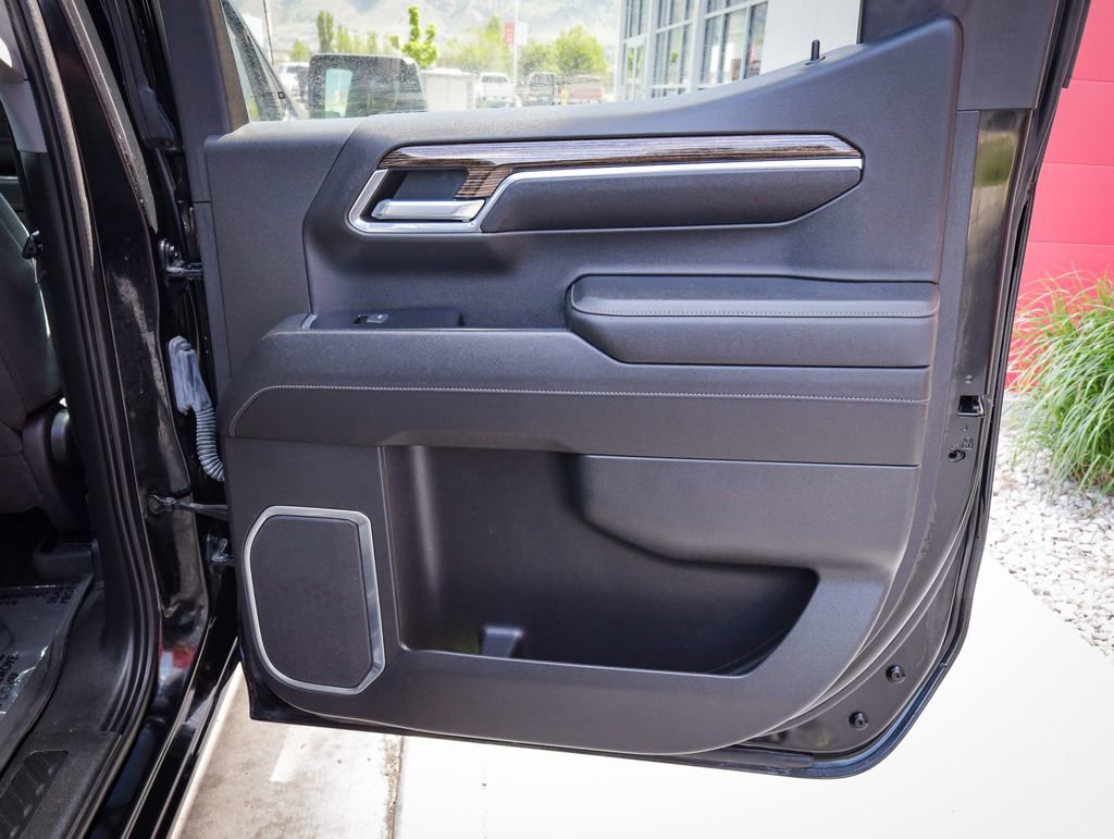 Used 2023 GMC Sierra 1500 SLE AWD/4WD image 29