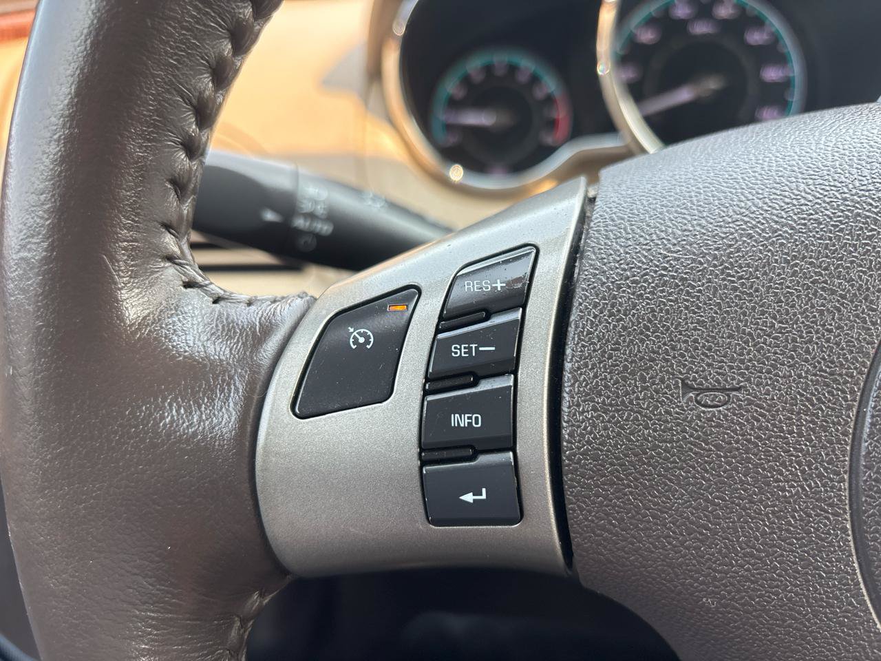 Used 2012 Chevrolet Malibu LTZ FWD image 15