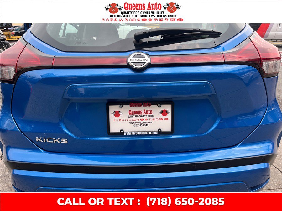 Used 2021 Nissan Kicks S FWD image 28