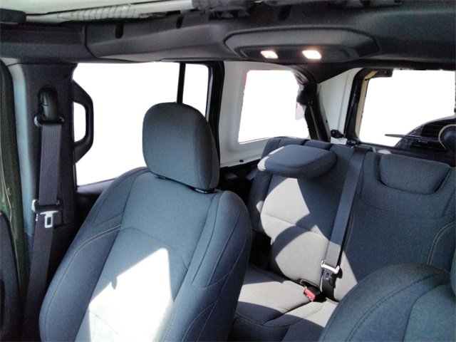 Used 2024 Jeep Wrangler Willys image 22