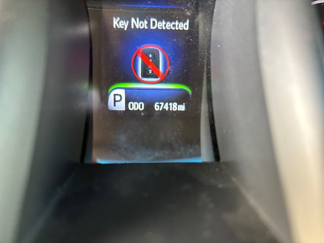 Used 2016 Toyota Avalon XLE Plus FWD image 16