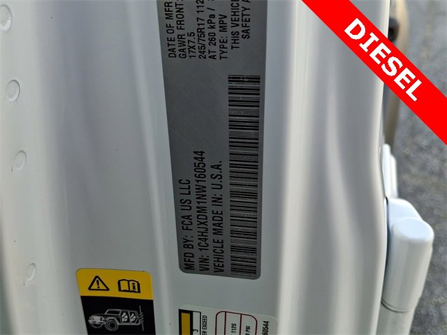 Used 2022 Jeep Wrangler Unlimited Sport image 32