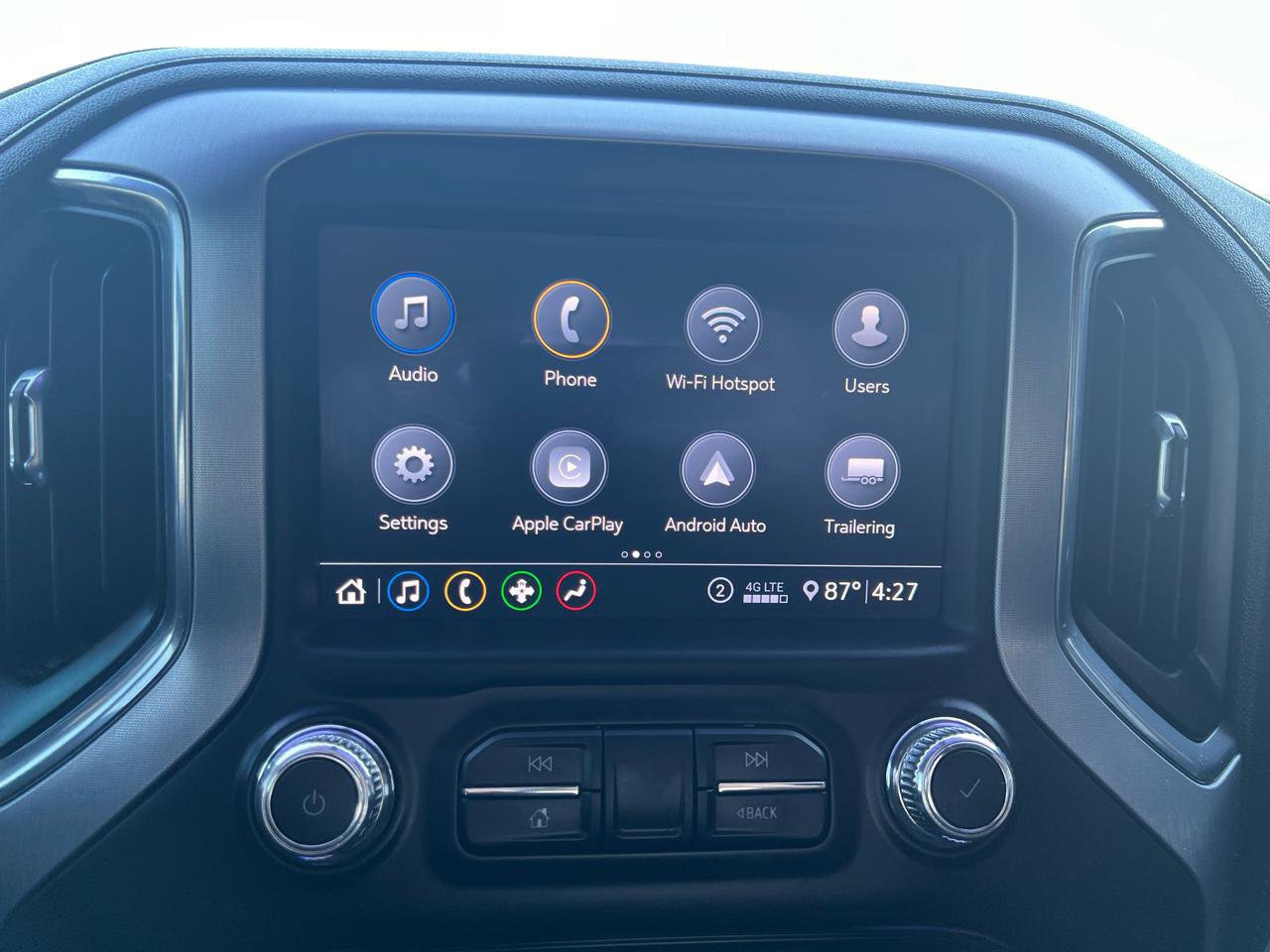 Used 2020 GMC Sierra 1500 SLT image 25