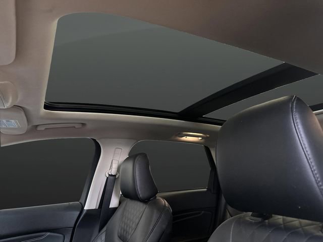 Certified 2024 Ford Edge Titanium w/ Equipment Group 301A image 7