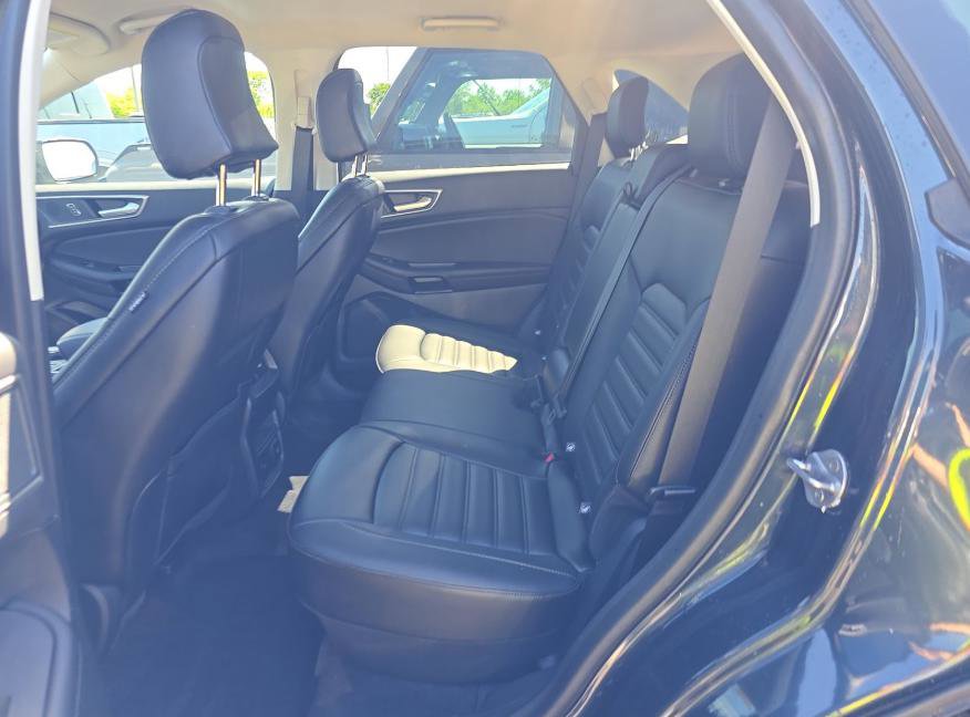 Used 2024 Ford Edge SEL w/ Convenience Package AWD/4WD image 6