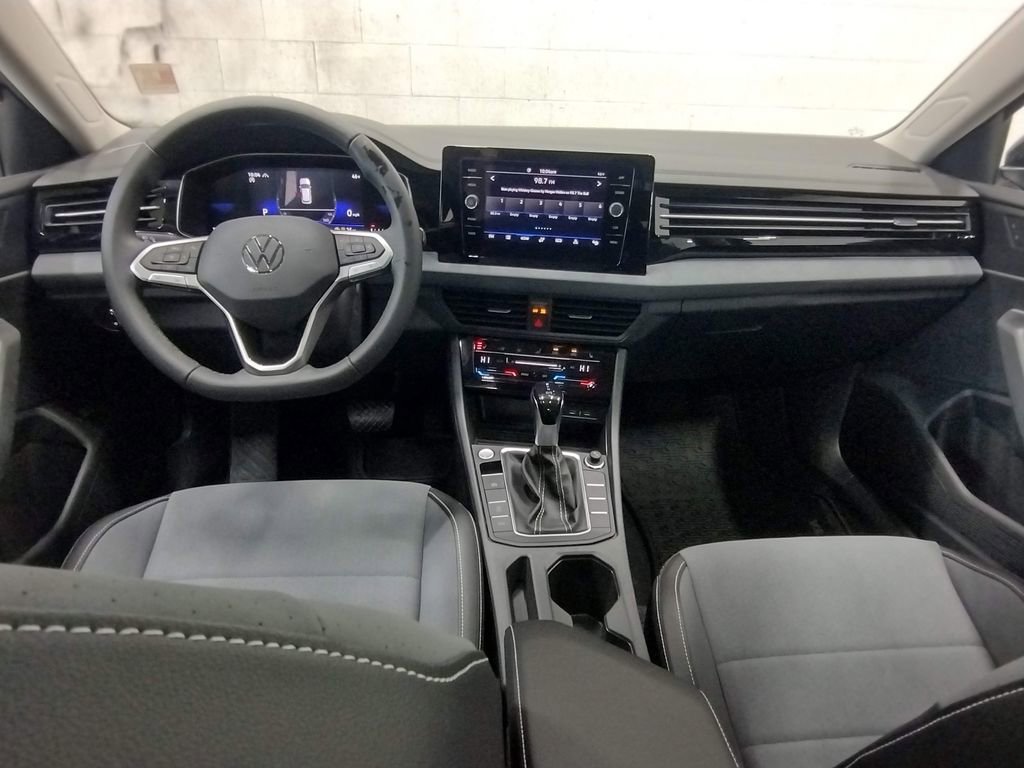 New 2026 Volkswagen Jetta SE image 34