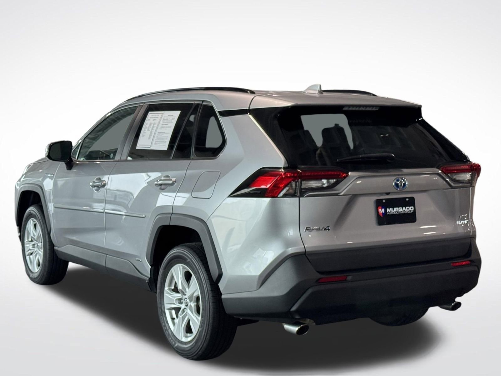 Used 2021 Toyota RAV4 XLE image 8