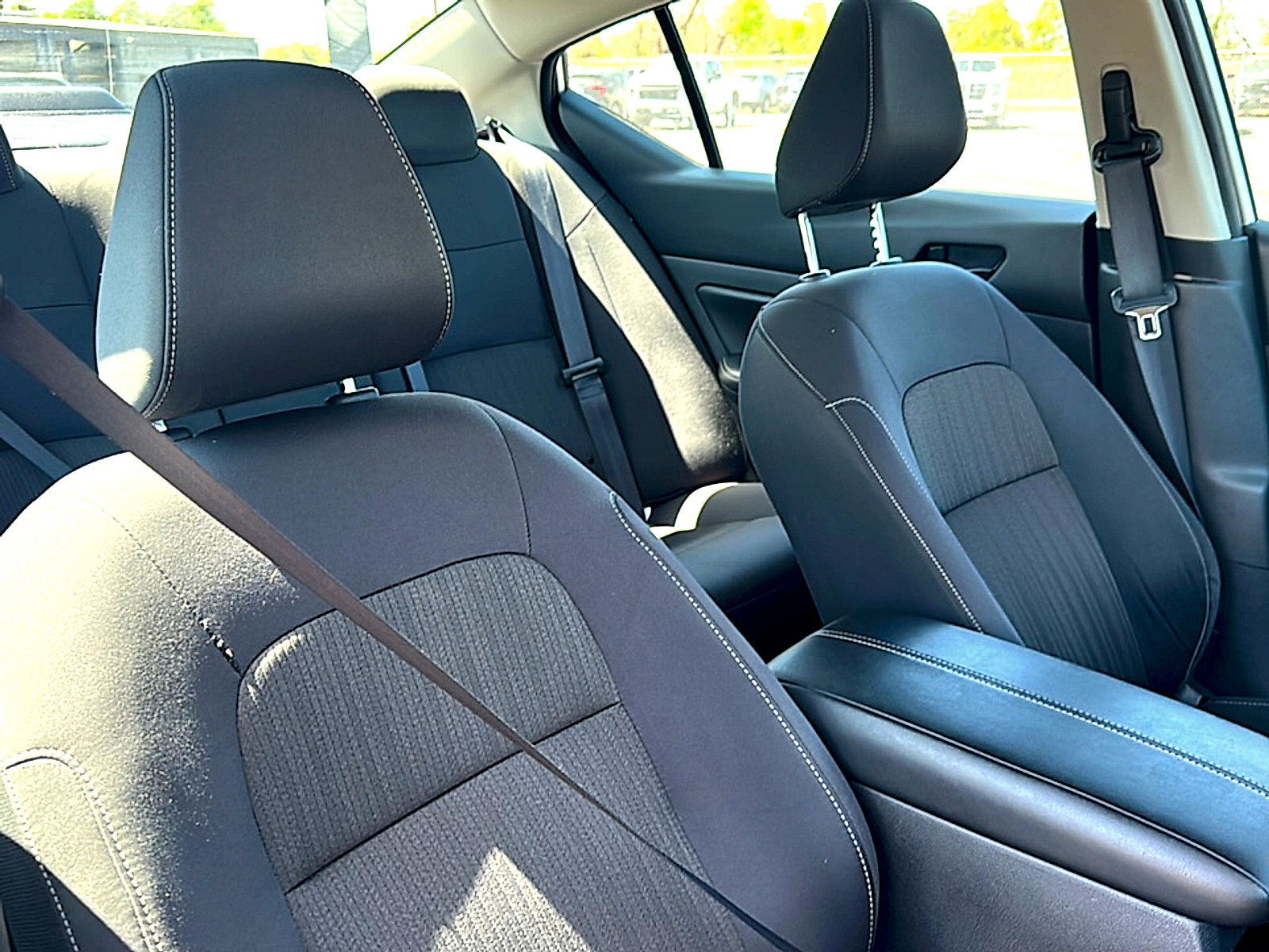 Used 2024 Nissan Altima 2.5 SV image 24