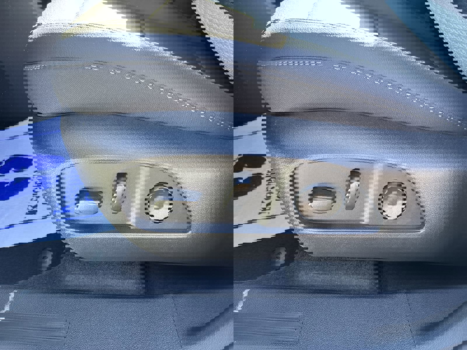 New 2026 Chevrolet Equinox LT w/ Convenience Package II image 15