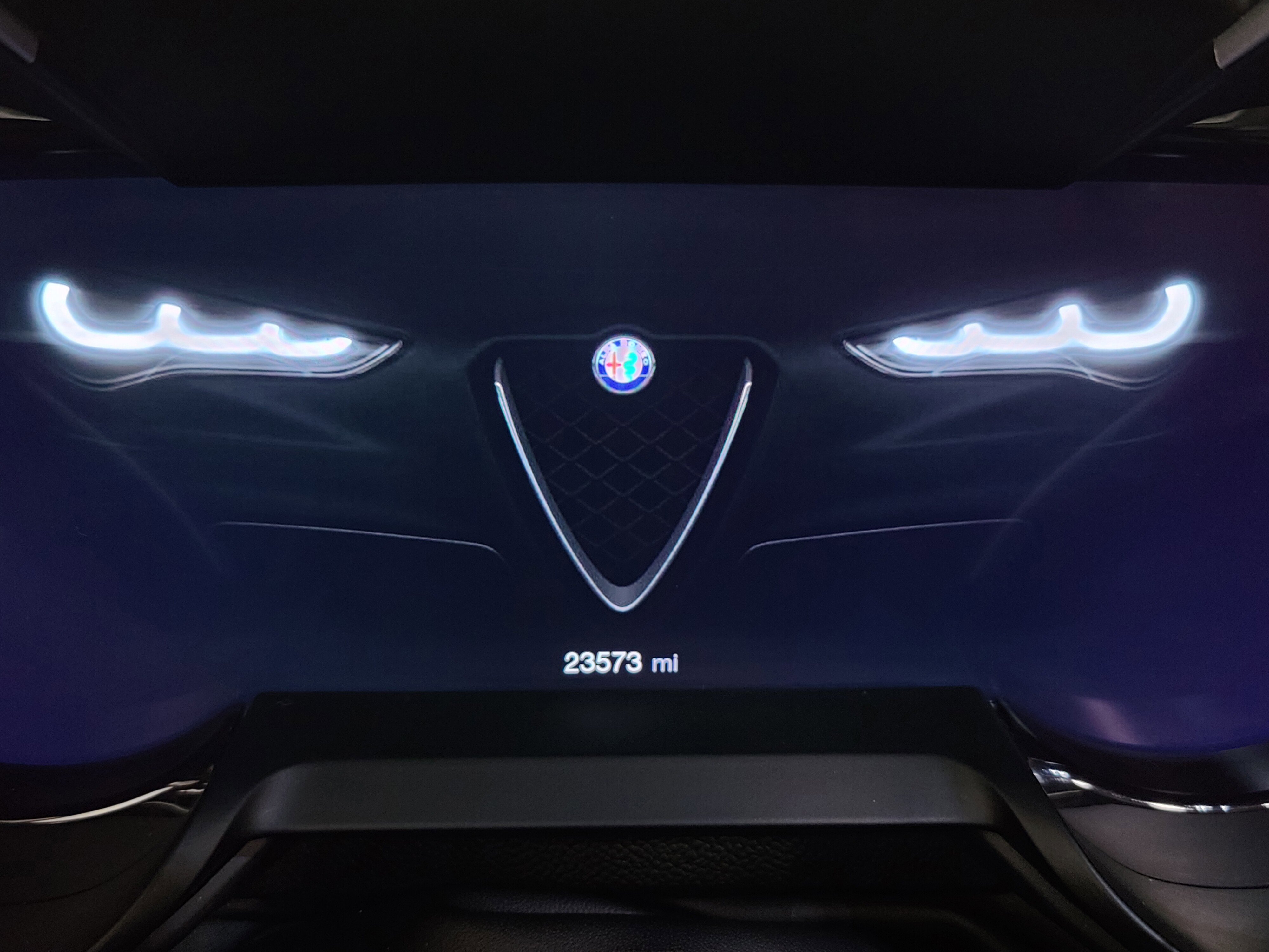 Certified 2024 Alfa Romeo Stelvio Veloce image 33