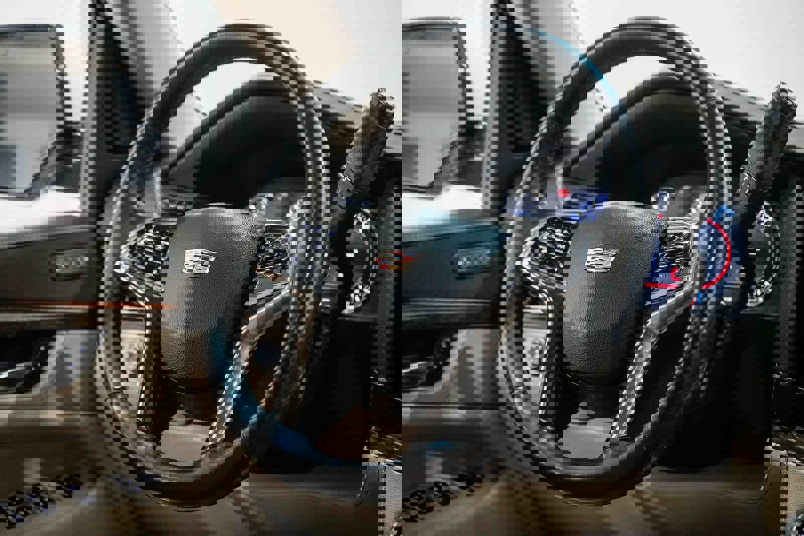 Used 2018 Cadillac Escalade Premium Luxury image 13