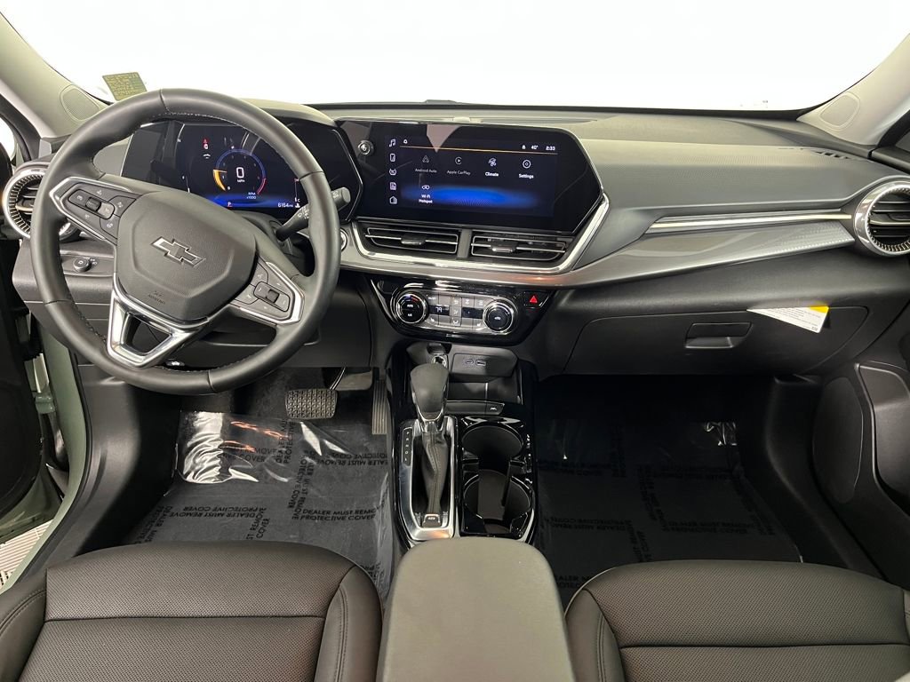 Used 2025 Chevrolet Trax ACTIV w/ Driver Confidence Package image 18