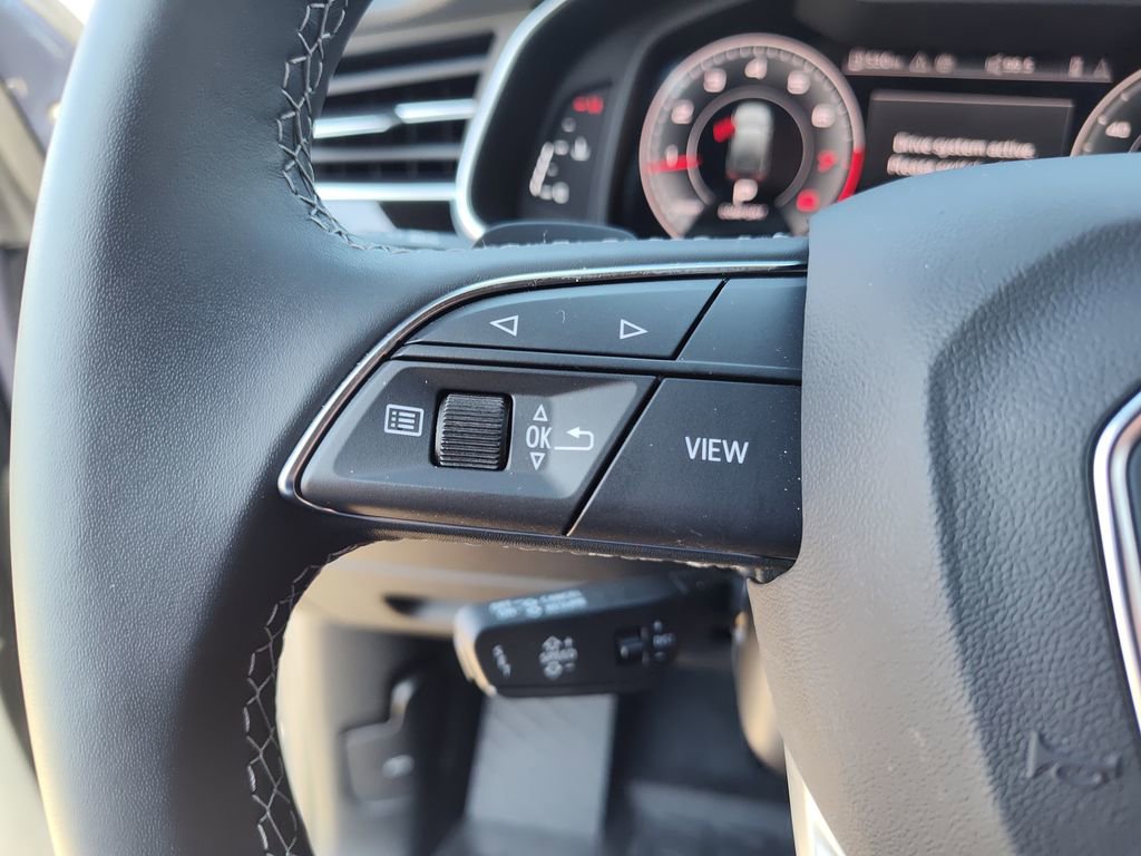 Certified 2025 Audi Q7 2.0T Premium w/ Convenience Package image 25
