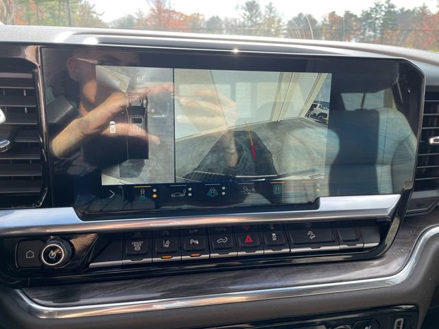 Used 2024 Chevrolet Silverado 2500 LTZ w/ LTZ Premium Package image 35