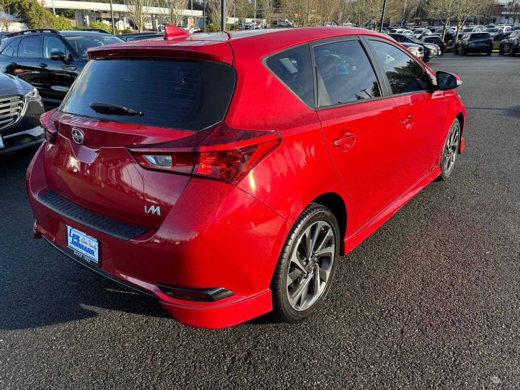 Used 2016 Scion iM Base image 5