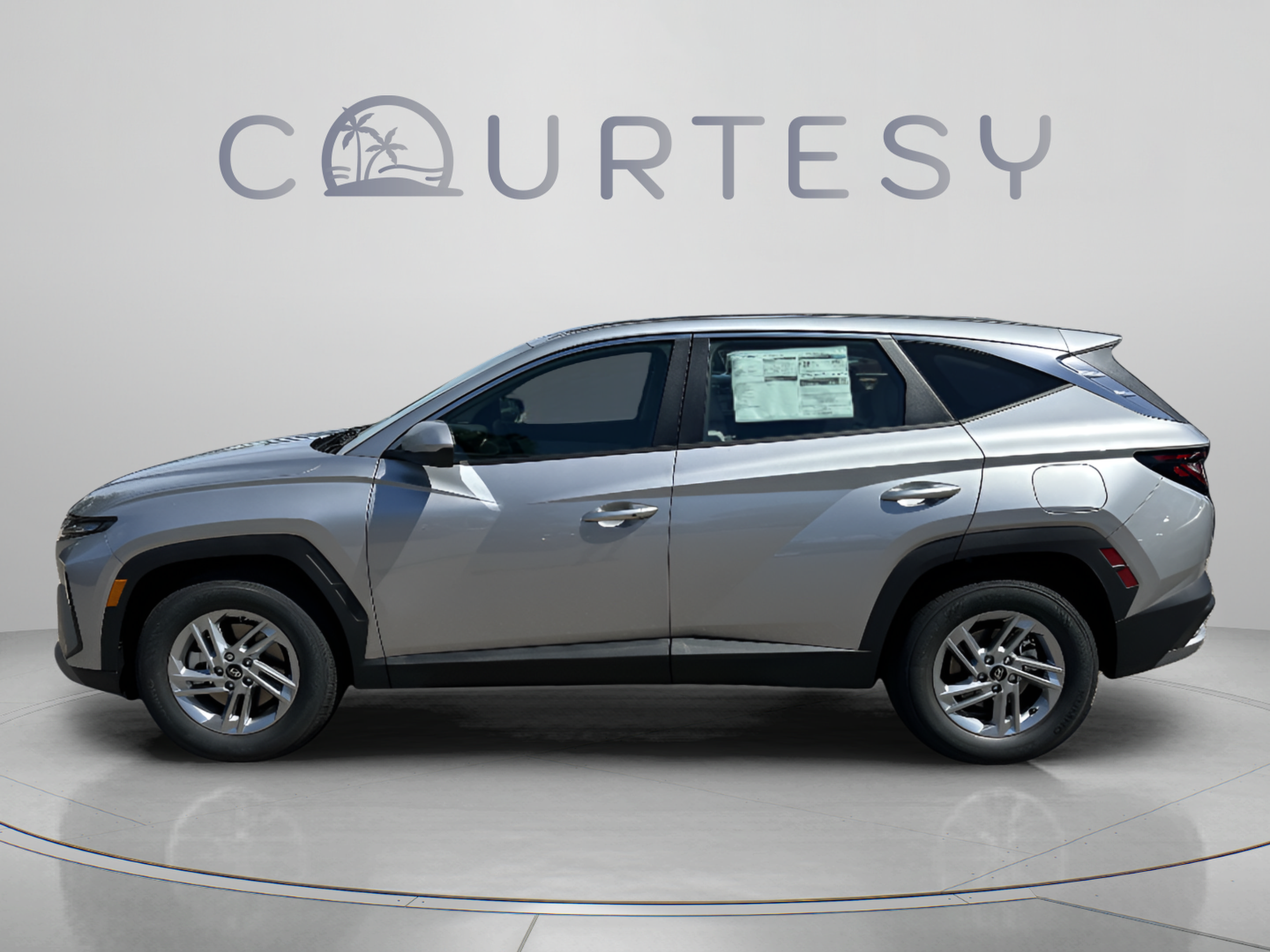 New 2026 Hyundai Tucson SE FWD image 2