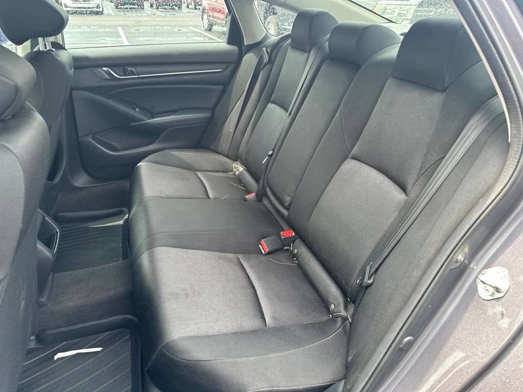 Used 2018 Honda Accord LX image 12