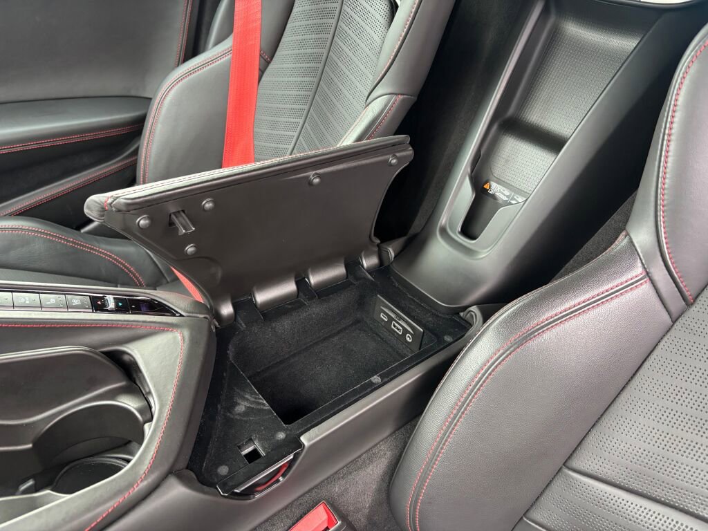 Used 2020 Chevrolet Corvette Stingray Premium Cpe w/ 3LT Preferred Equipment Group image 16