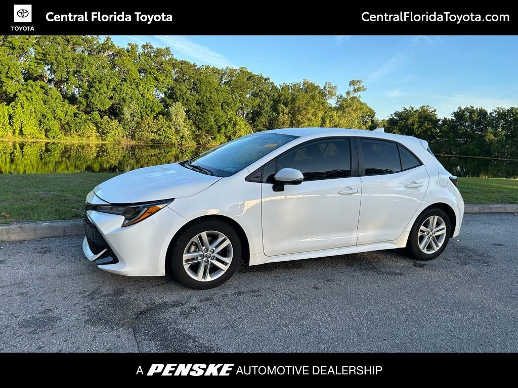 Used 2022 Toyota Corolla SE image 1