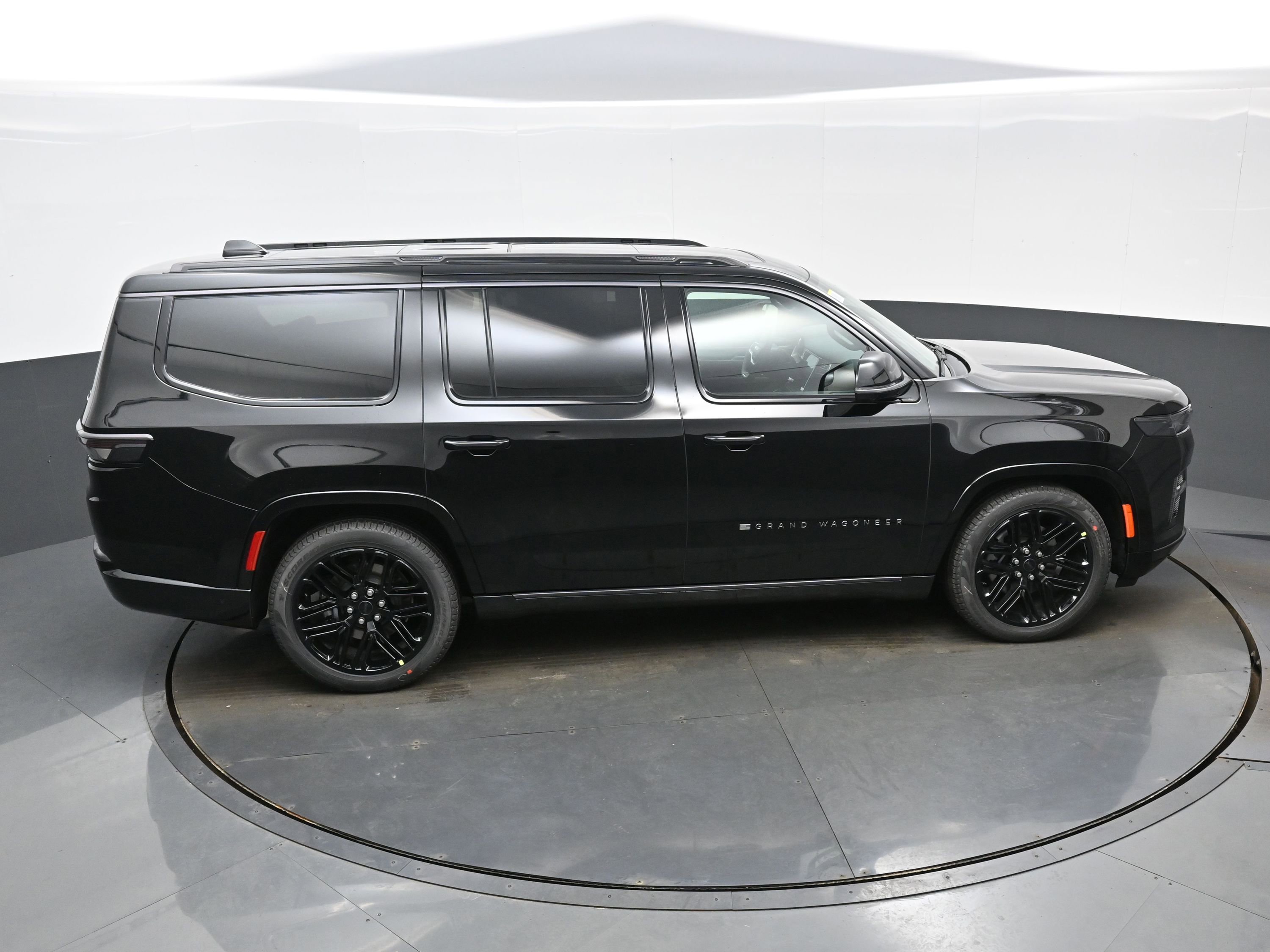 New 2026 Jeep Grand Wagoneer Limited image 24