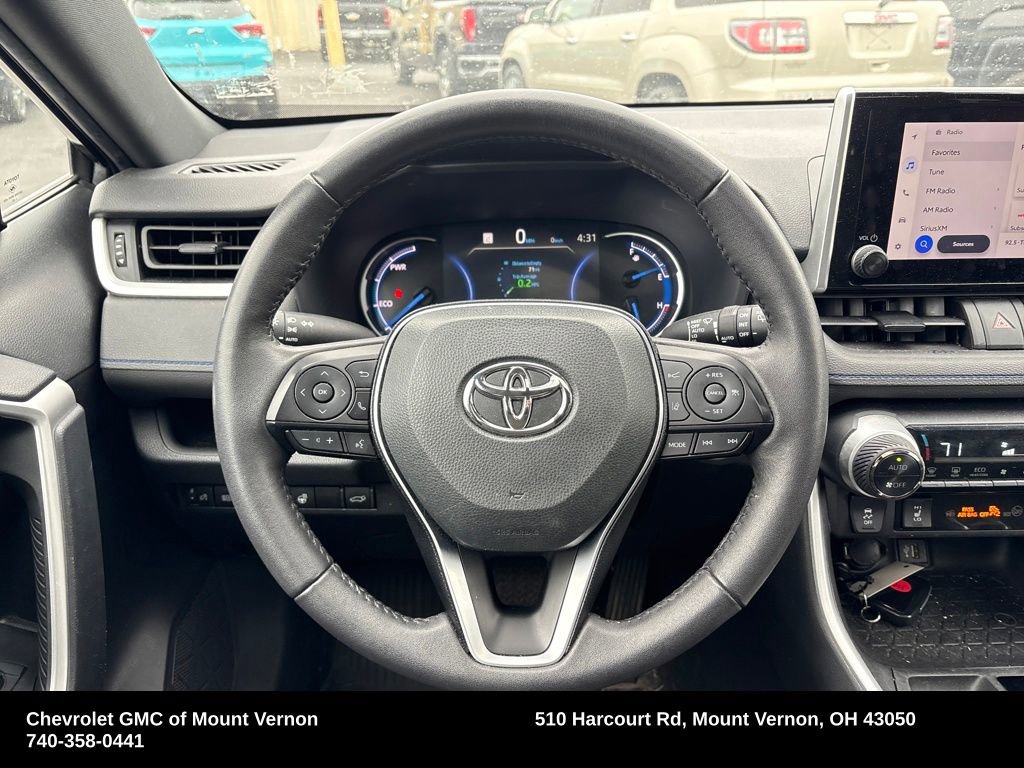 Used 2024 Toyota RAV4 SE w/ Convenience Package image 14