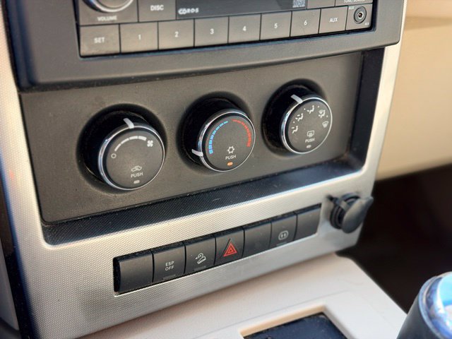 Used 2008 Jeep Liberty Sport w/ Popular Equipment Group AWD/4WD image 10