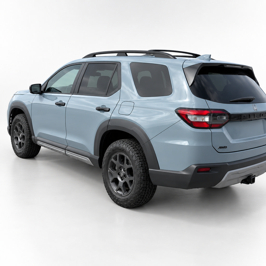 Used 2023 Honda Pilot TrailSport image 3