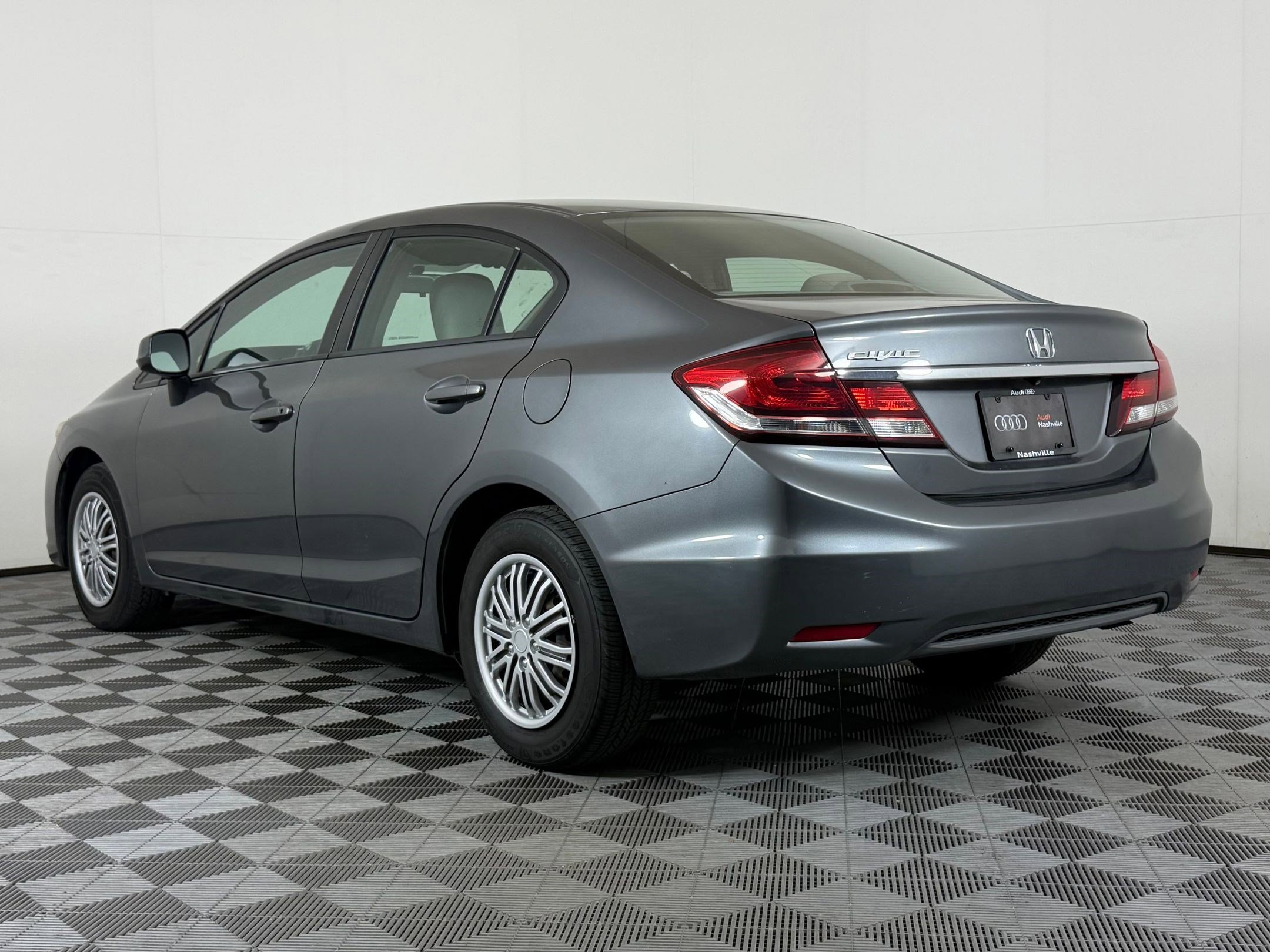 Used 2013 Honda Civic LX image 3