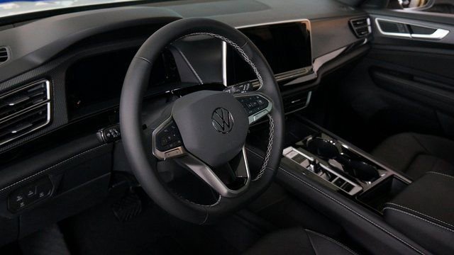 New 2024 Volkswagen Atlas Cross Sport SEL image 8