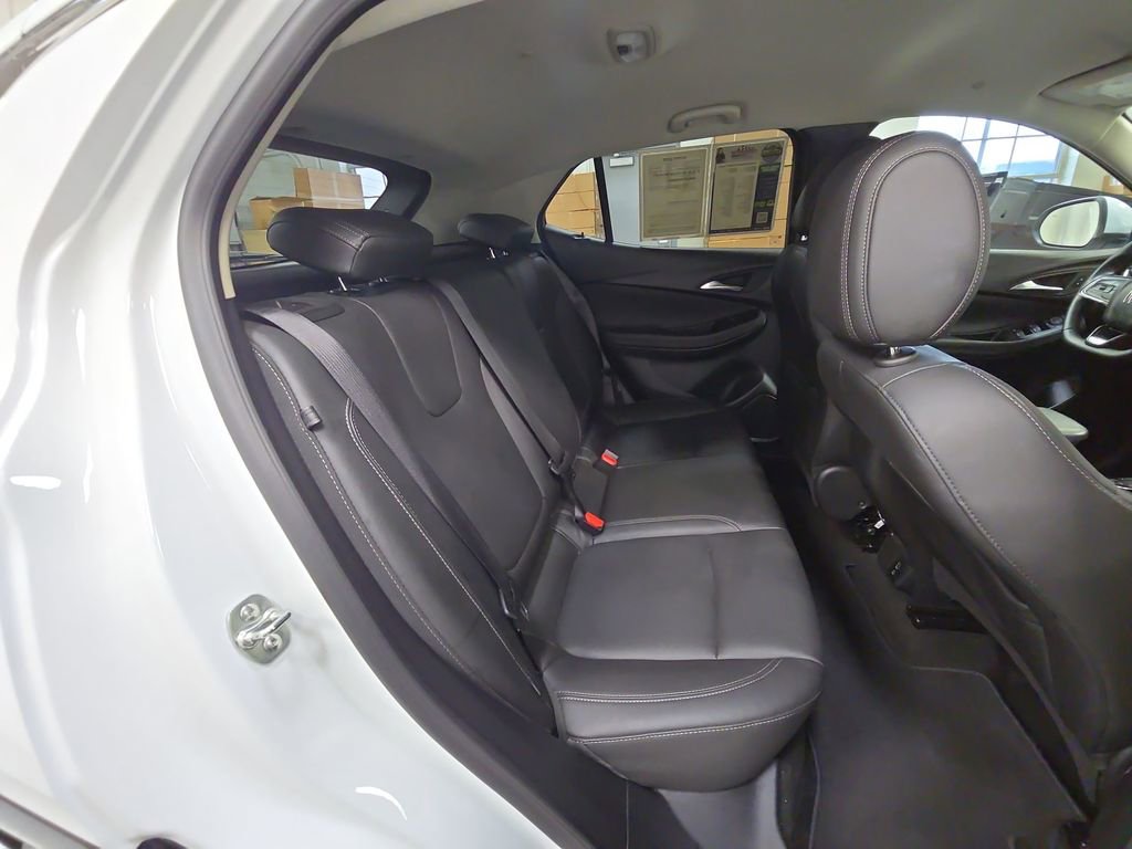 Certified 2024 Buick Encore GX Sport Touring FWD image 36