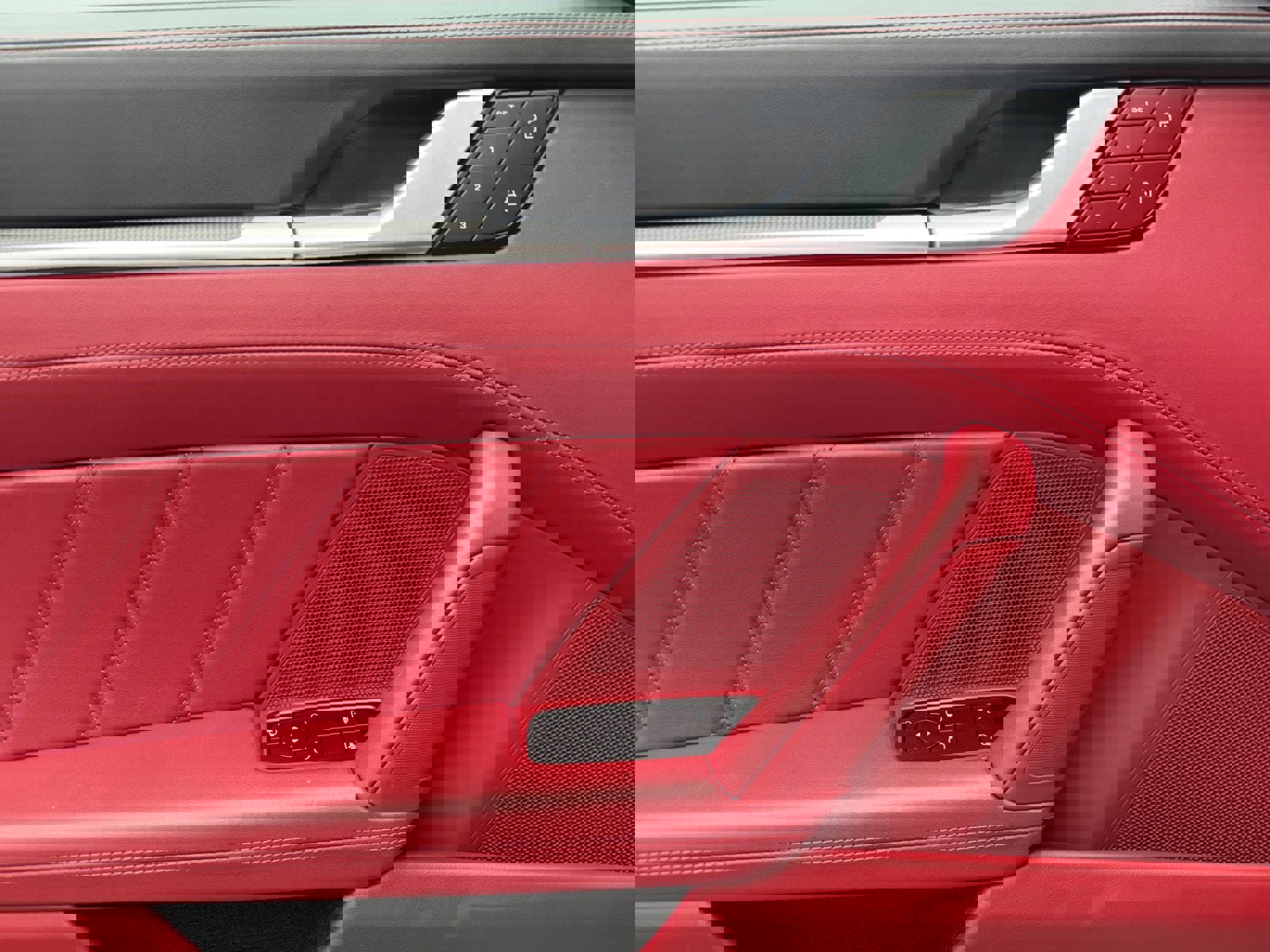 Certified 2022 Porsche 911 Turbo S image 25