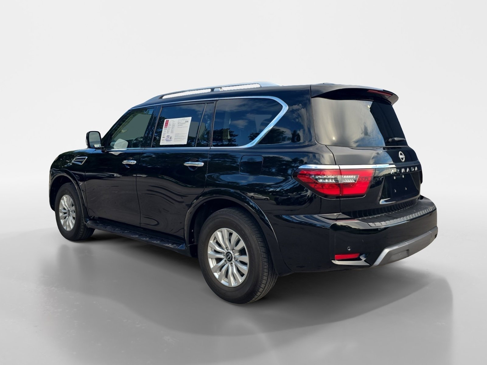 Certified 2024 Nissan Armada SV w/ Cargo Package AWD/4WD image 3