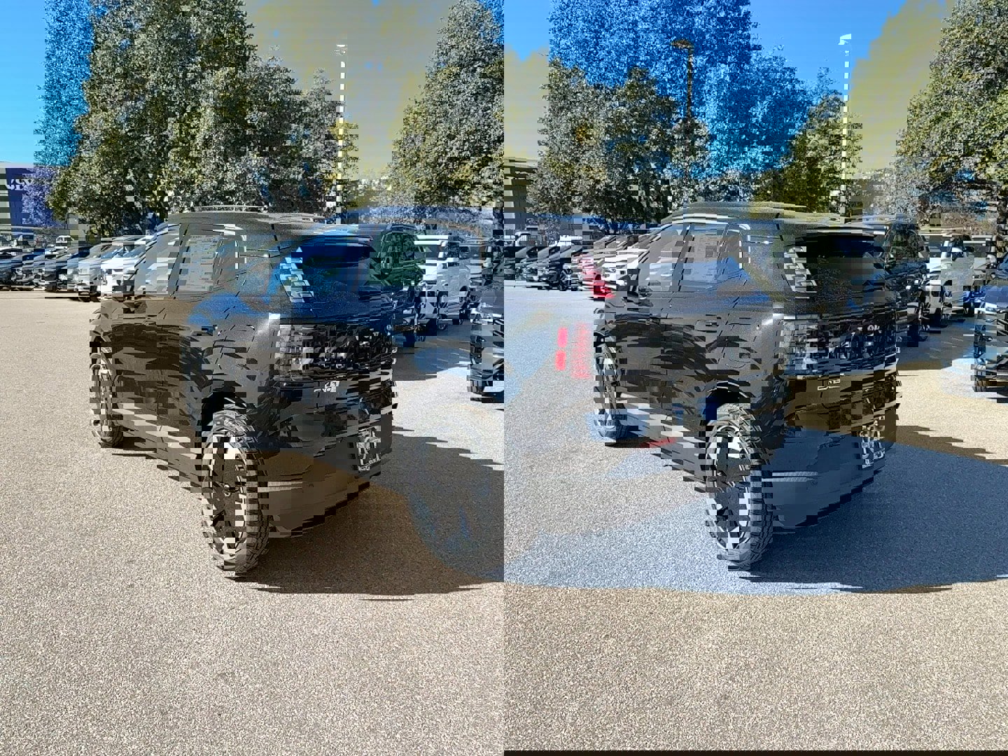 New 2026 Volvo EX30 Plus w/ Protection Package Premier image 4