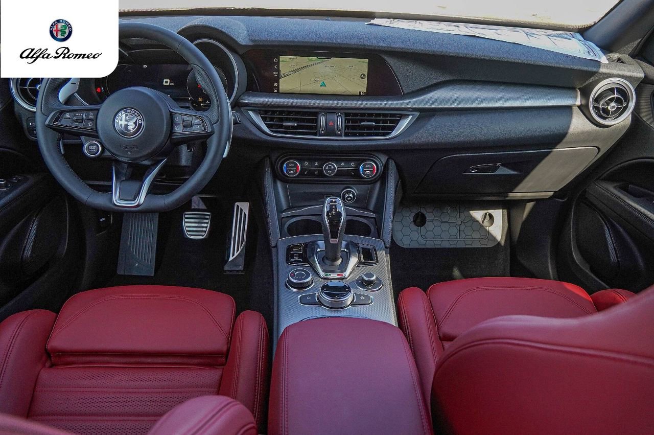 New 2025 Alfa Romeo Stelvio Sprint w/ Veloce Package image 21