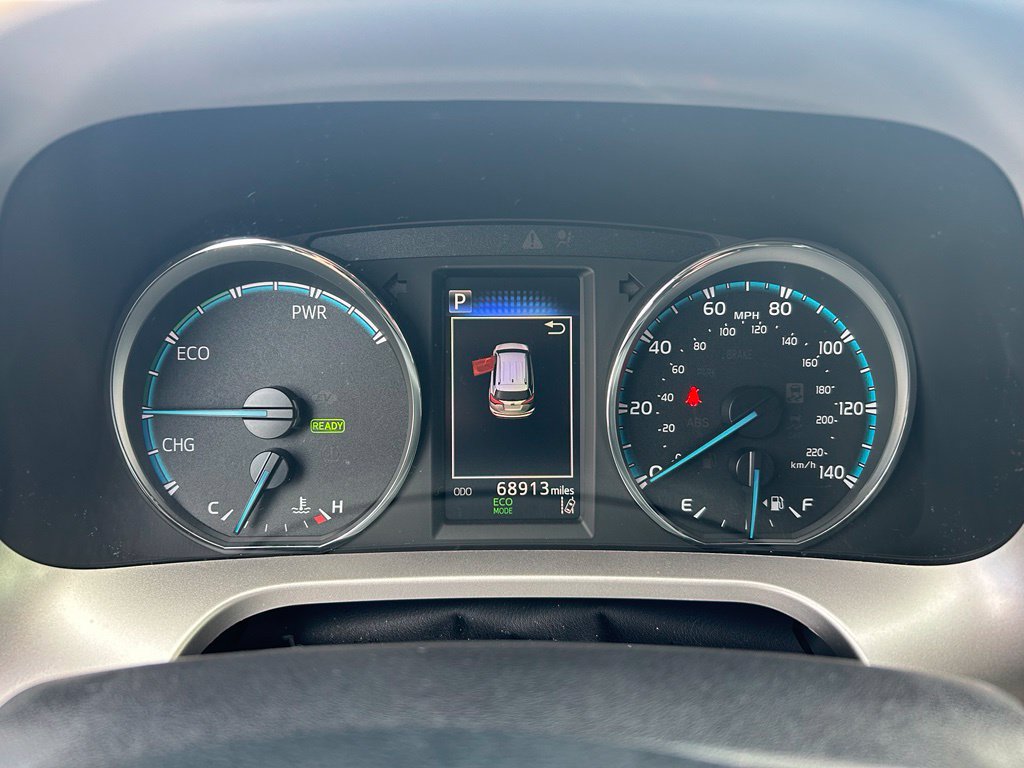 Used 2018 Toyota RAV4 LE AWD/4WD image 14