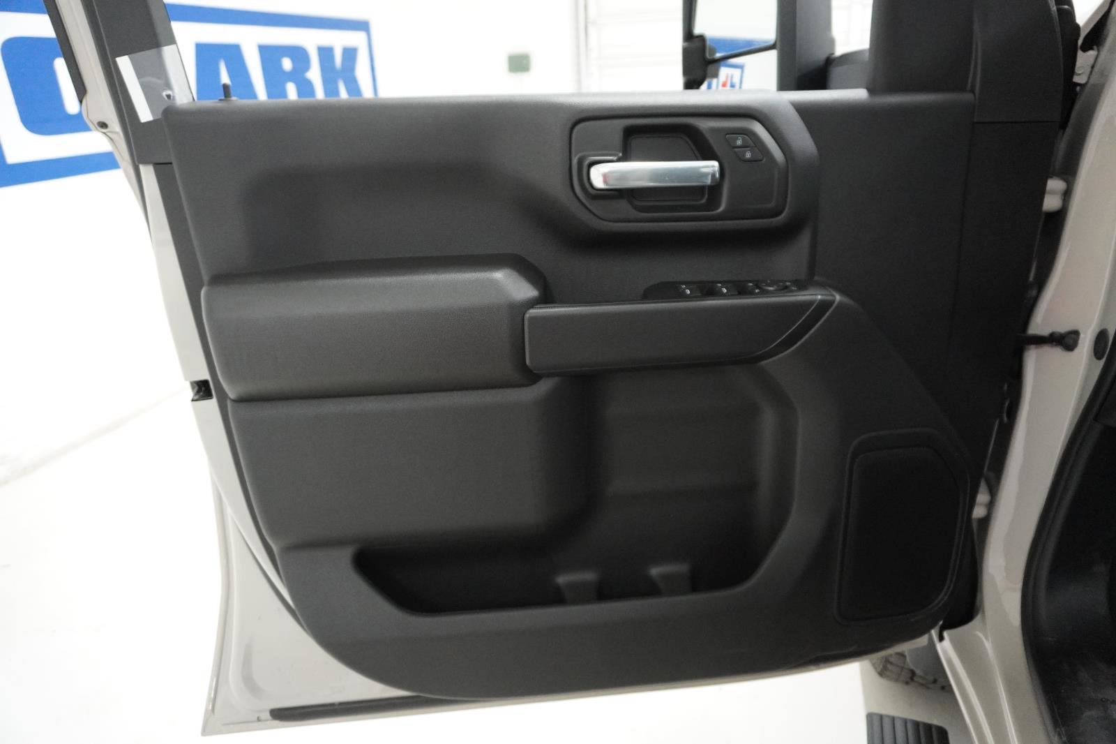 New 2026 Chevrolet Silverado 2500 Custom w/ Custom Value Package image 10