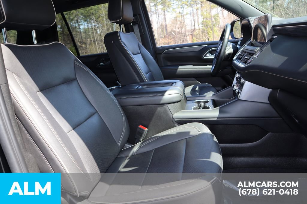 Used 2023 GMC Yukon SLT w/ SLT Premium Package AWD/4WD image 29