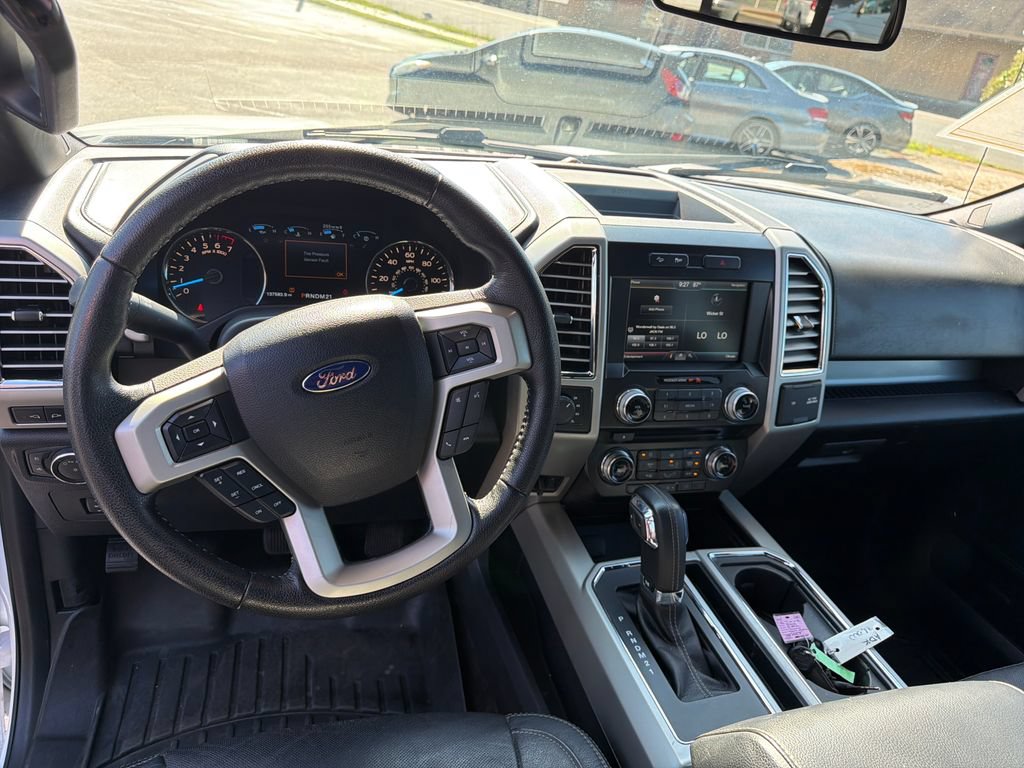 Used 2015 Ford F150 Lariat AWD/4WD image 33