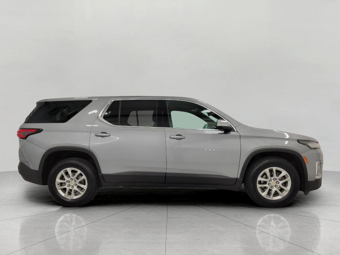 Used 2023 Chevrolet Traverse LS w/ Safety Package AWD/4WD image 11