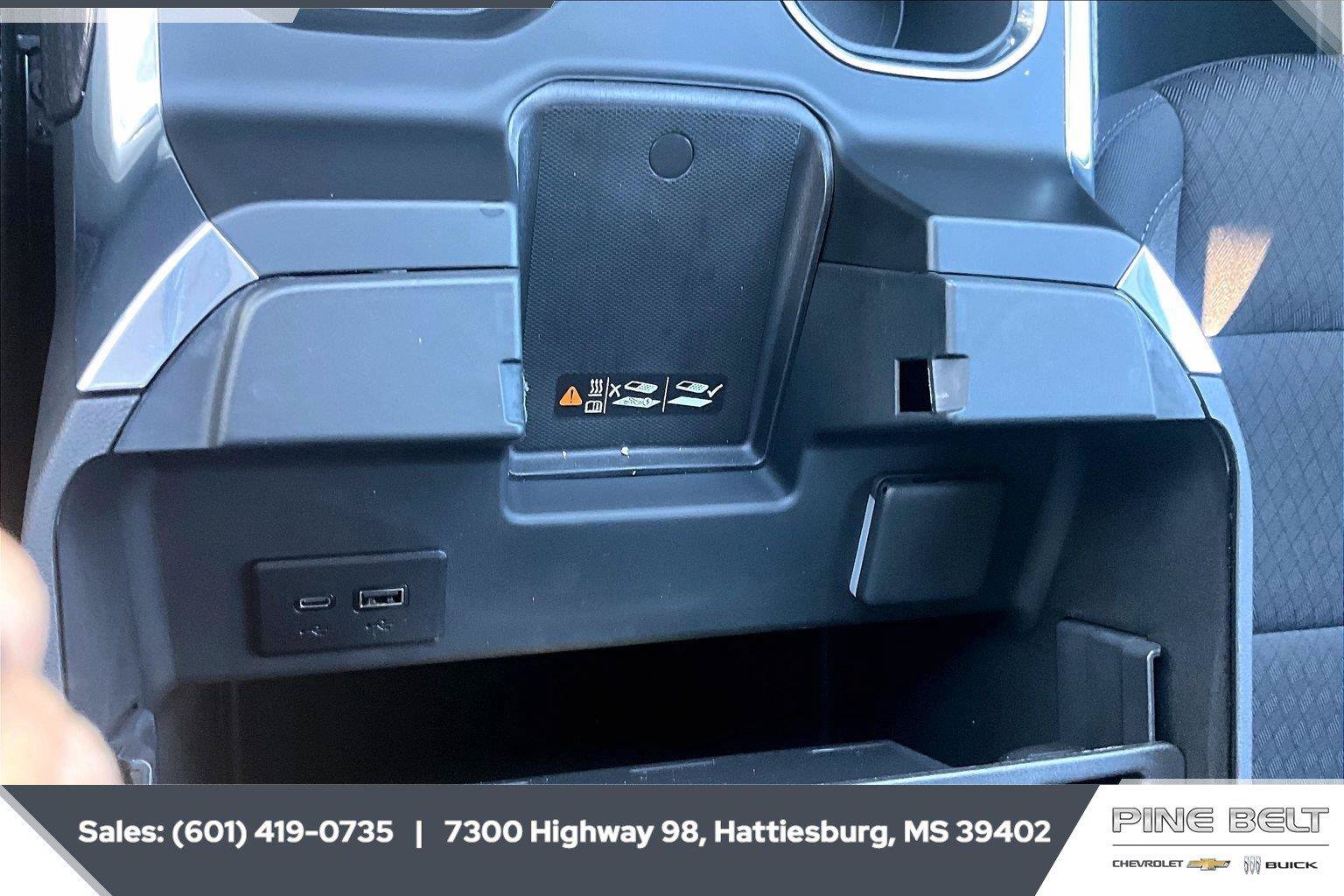 New 2026 Chevrolet Silverado 1500 RST w/ Z71 Off-Road Package AWD/4WD image 24