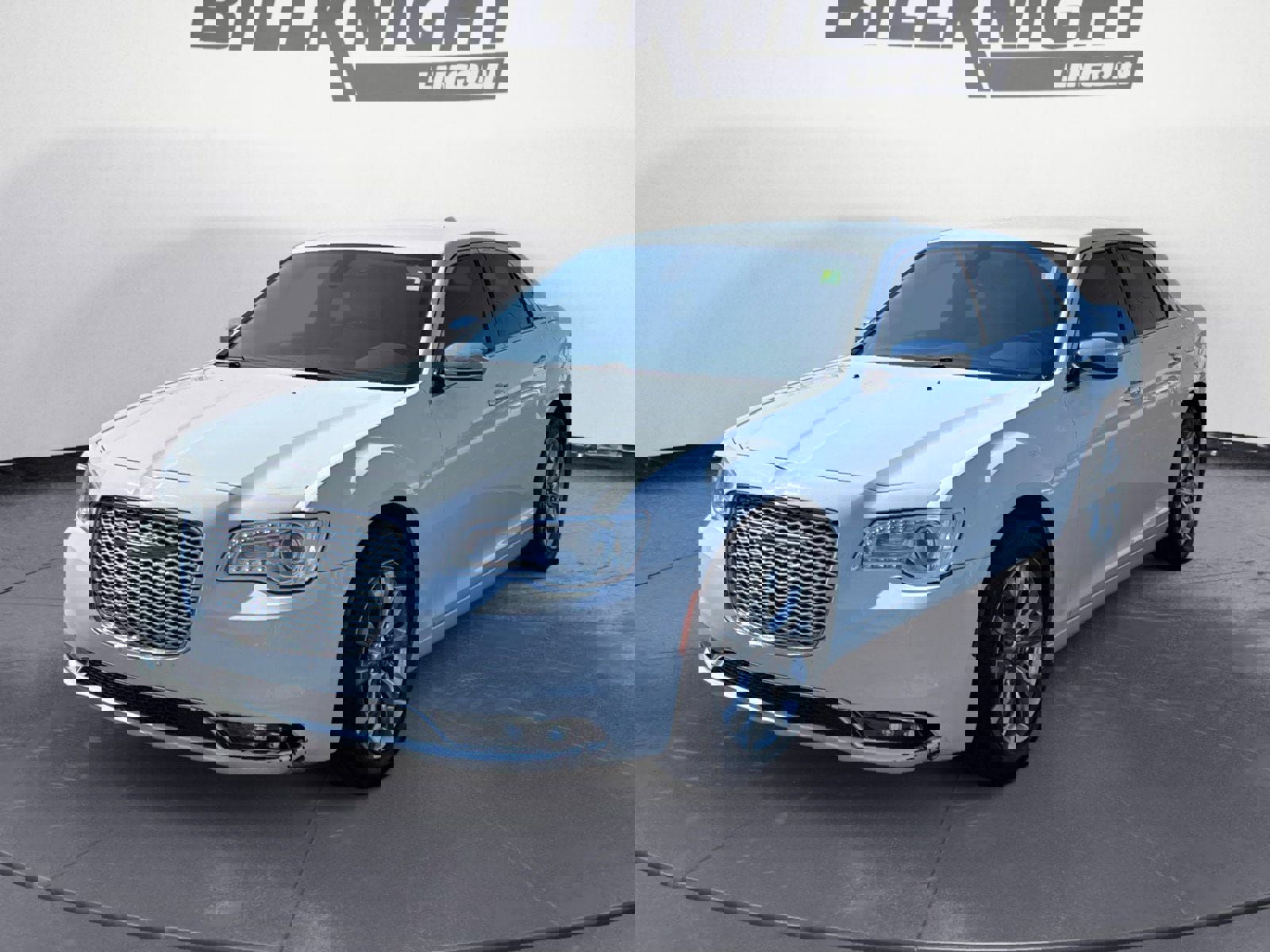 Used 2018 Chrysler 300 Limited