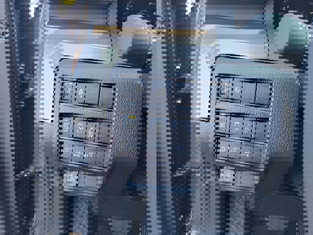 New 2025 Toyota Tacoma TRD Off-Road image 30