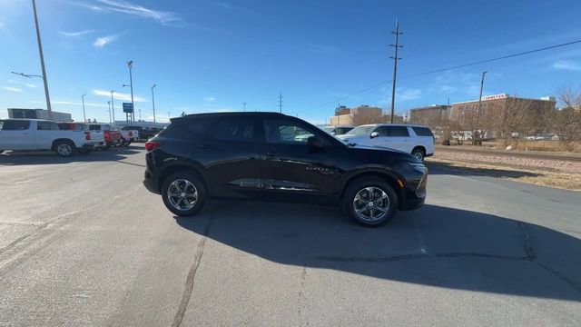 Used 2023 Chevrolet Blazer LT w/ Convenience Package image 9