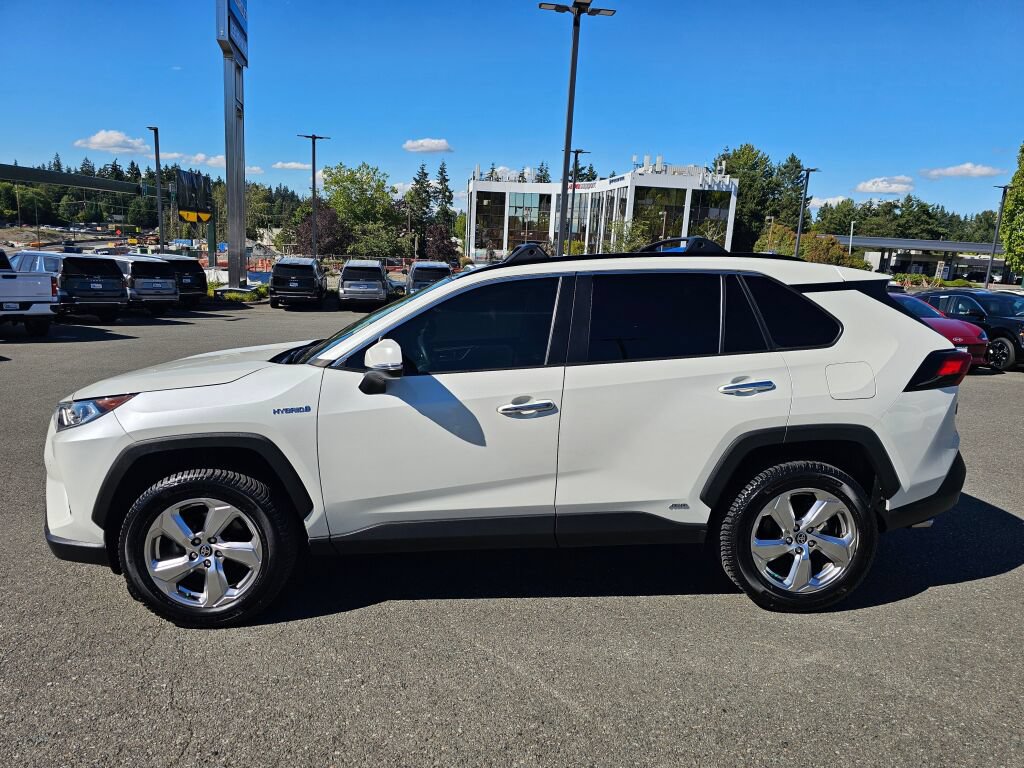 Used 2021 Toyota RAV4 Limited AWD/4WD image 8