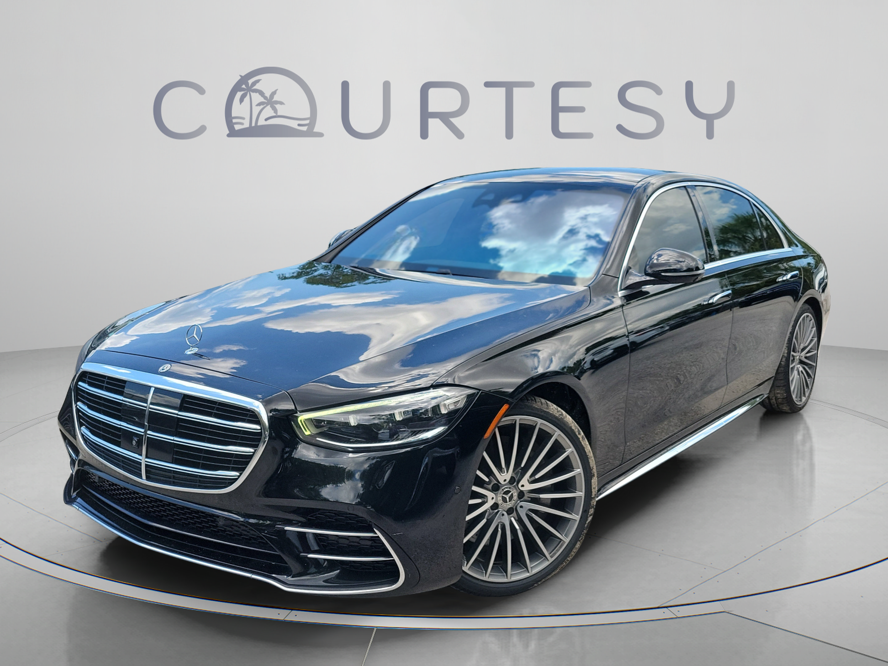 Certified 2023 Mercedes-Benz S 500 4MATIC image 1
