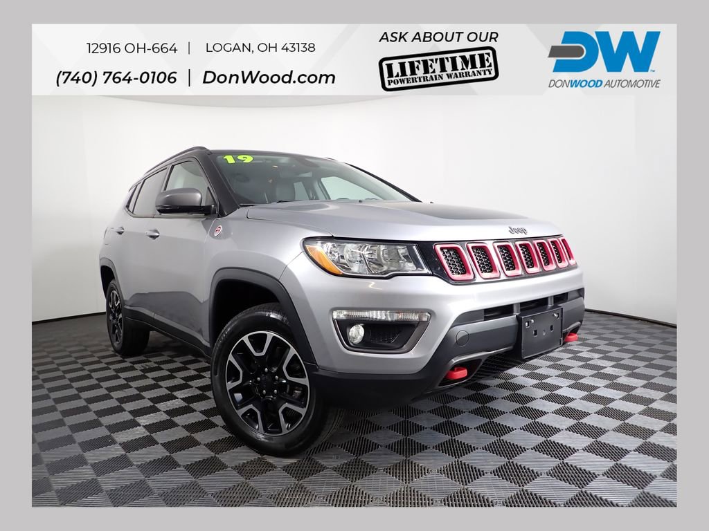 Used 2019 Jeep Compass Trailhawk image 1