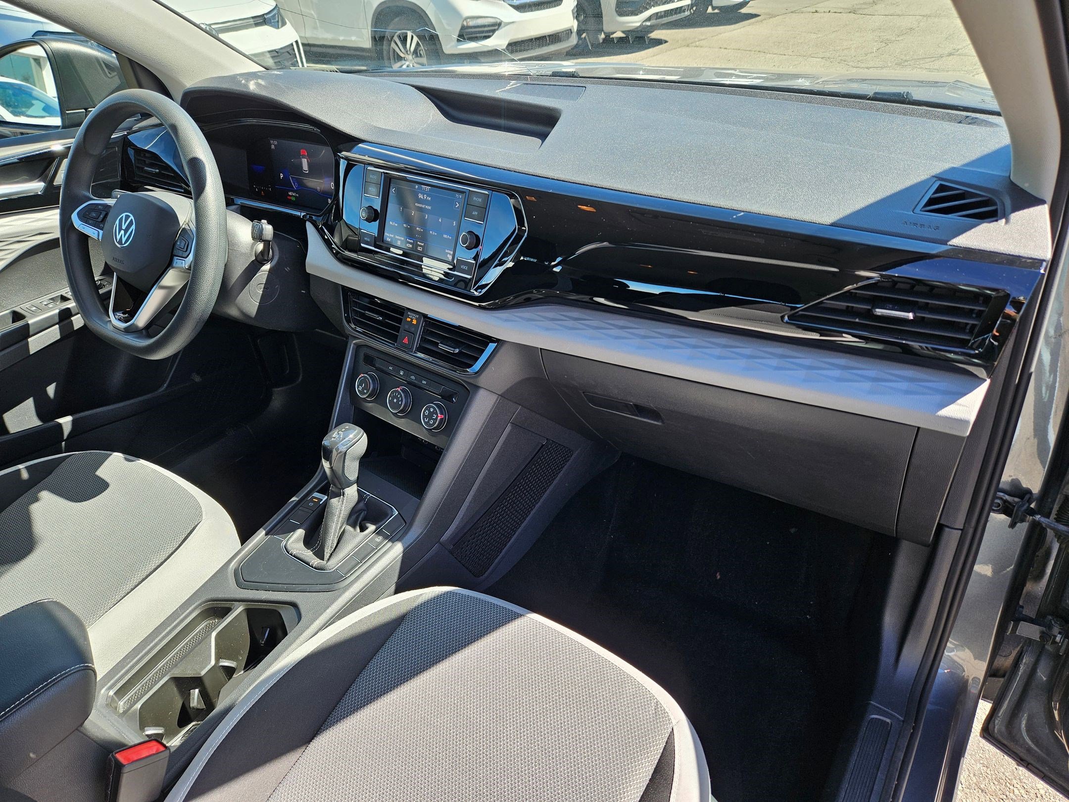 Used 2022 Volkswagen Taos S image 34