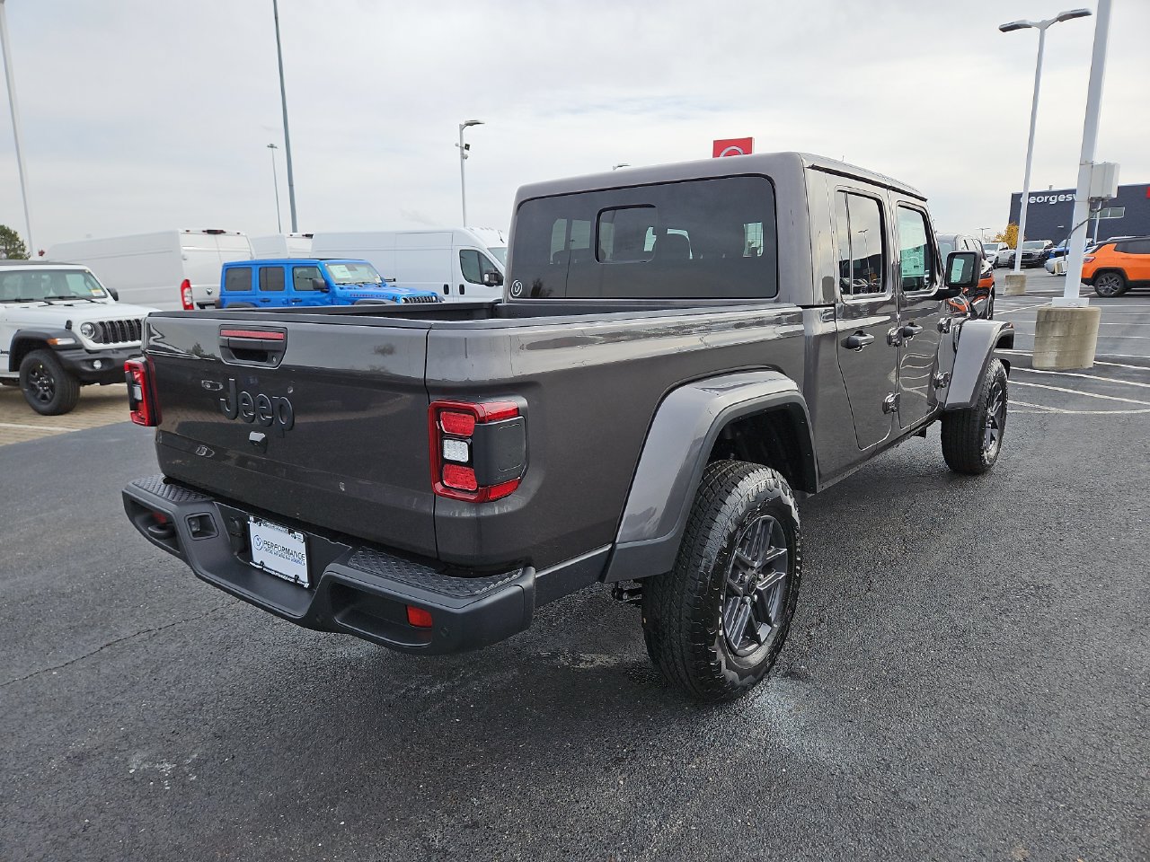 New 2026 Jeep Gladiator Sport AWD/4WD image 8
