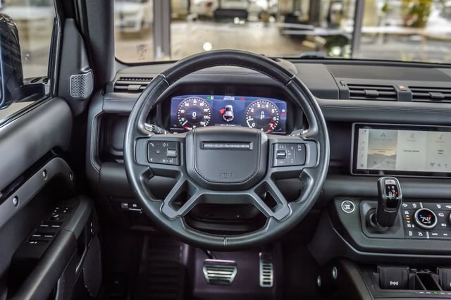 Used 2020 Land Rover Defender 110 X AWD/4WD image 28