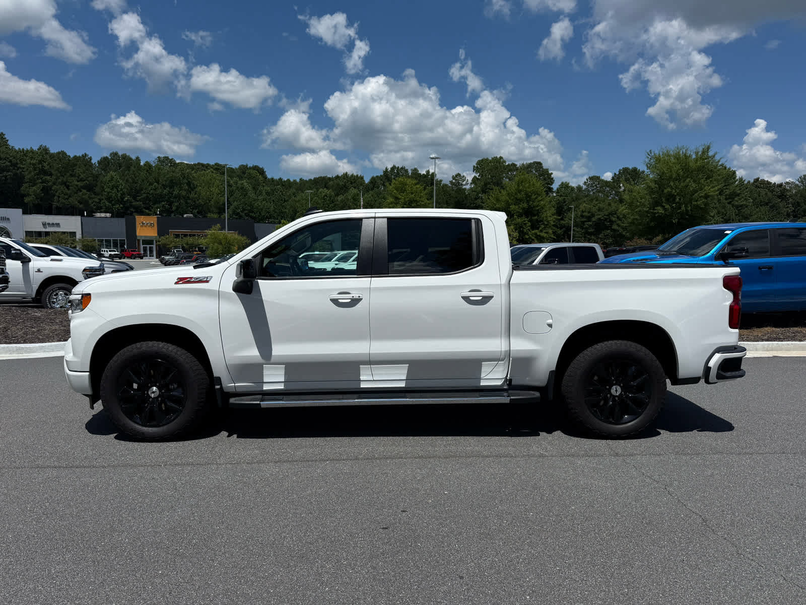 Used 2024 Chevrolet Silverado 1500 RST w/ Convenience Package II AWD/4WD image 2